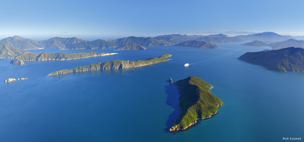 Marlborough Sounds - New Zealand - Photo by ROb Suisted - credit to Tourism New Zealand 