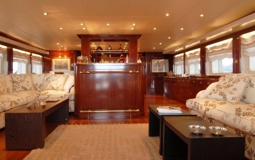 Premier Saloon On Board Yacht ARIETE PRIMO