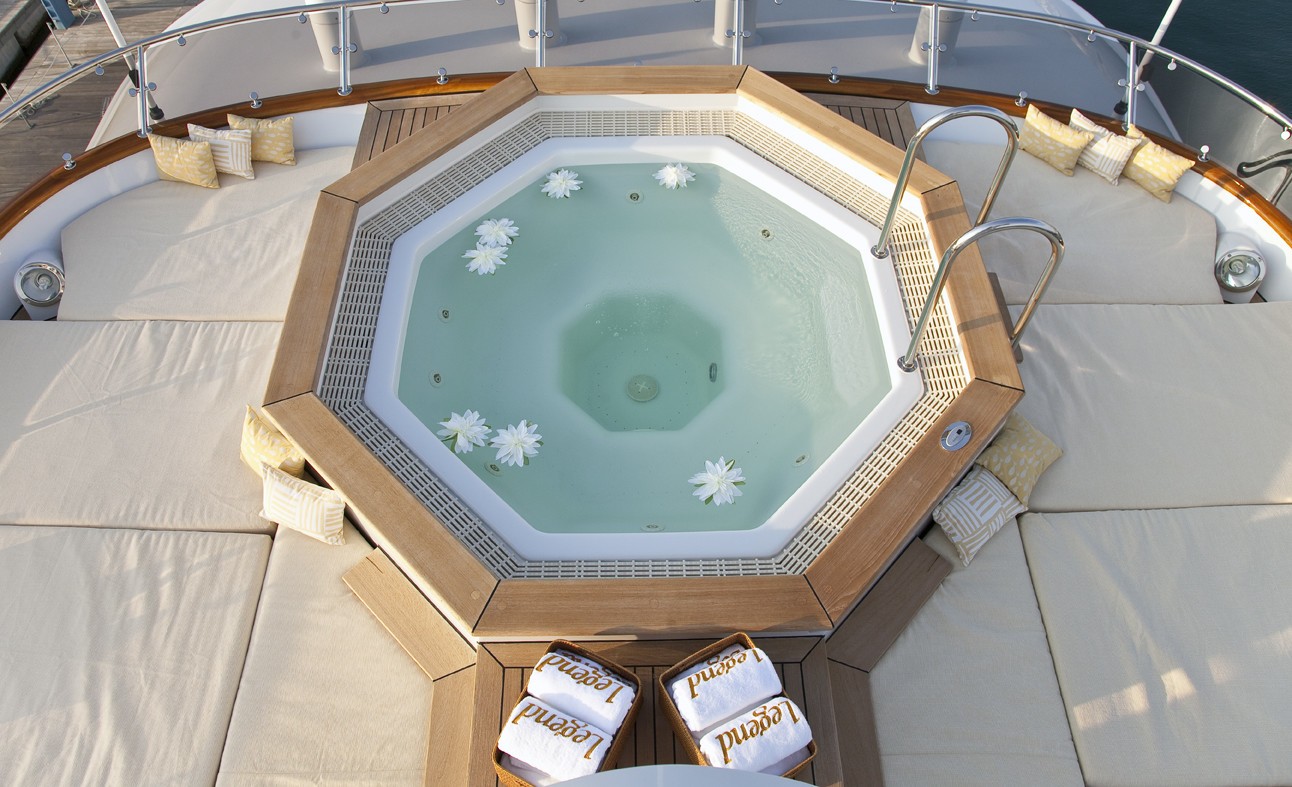 Above: Yacht LEGEND's Jacuzzi Pool Pictured