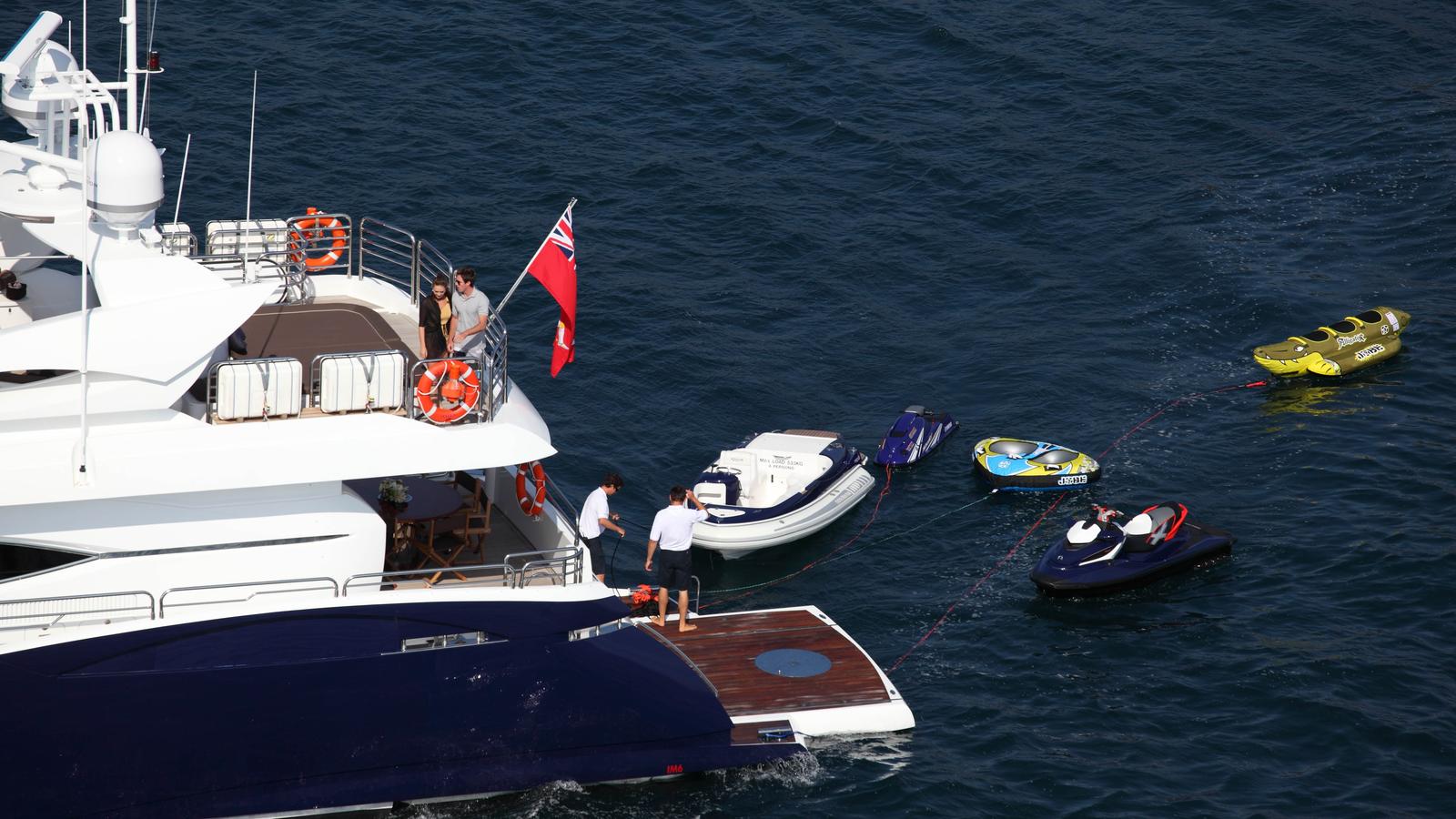 KEFI Yacht Toys