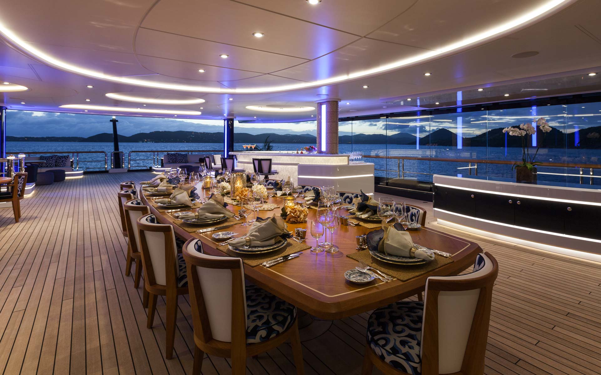 Yacht Solandge - Al Fresco Dining