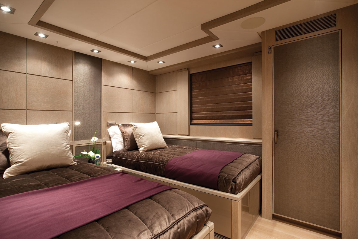 Purple Twin Bed Cabin Aboard Yacht GRIFFIN