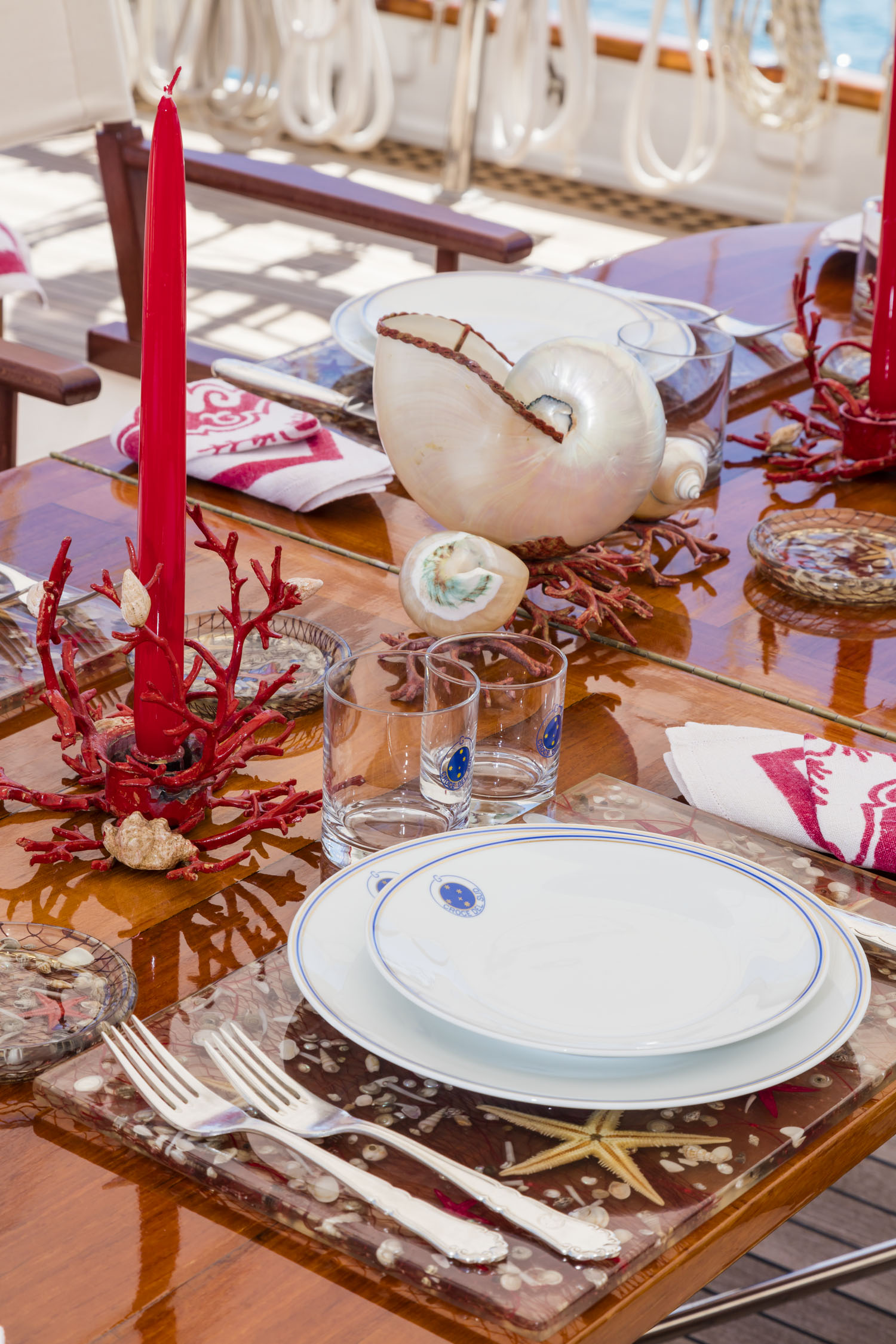 Classic sail yacht CROCE DEL SUD - Table Setting
