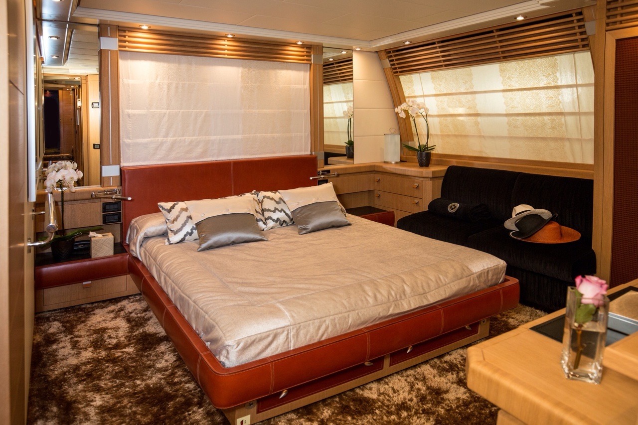 ISA Motor yacht SAMJA - VIP cabin