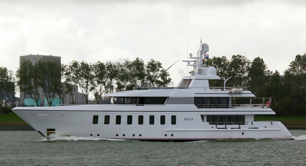 Royal Van Lent, high-end yachts - Other activities – LVMH