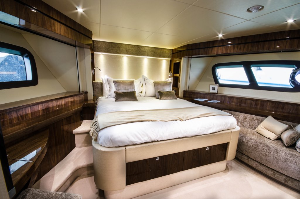 Motor yacht AUTUMN -  VIP Cabin