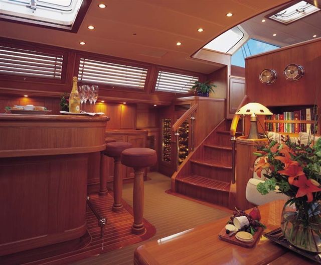 Sail Yacht AVALON -  Salon Wine Bar