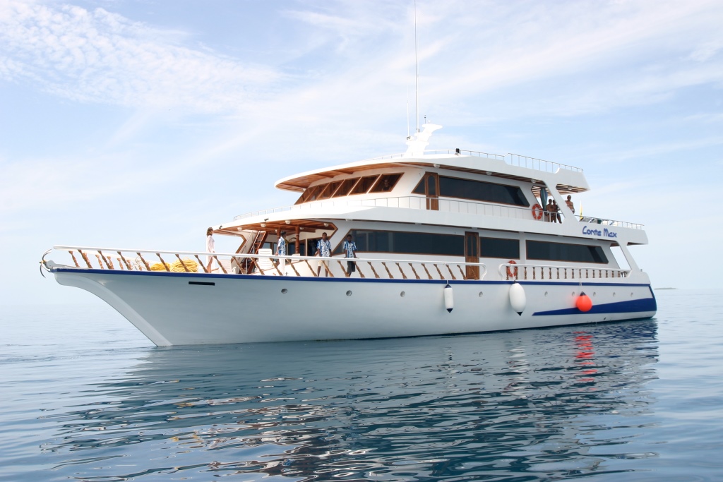 Yacht CONTE MAX - Maldives Charter Yacht