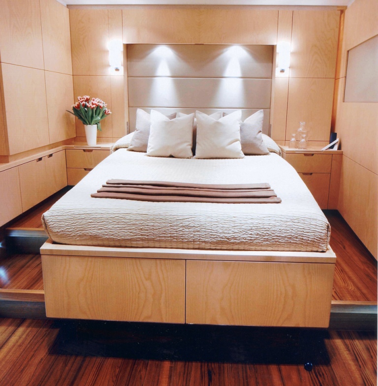 Yacht NELSON - Guest Stateroom