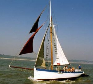 Help needed for historic classic racing yacht Leila