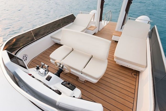 NISI 2400 motor yacht by NISI Yachts premieres at the Miami Show ...