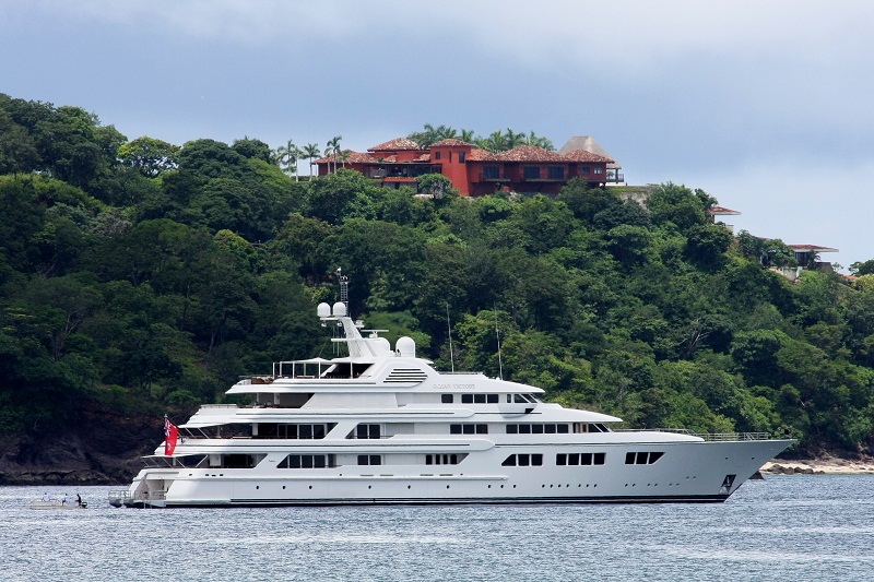 fountainhead yacht charter