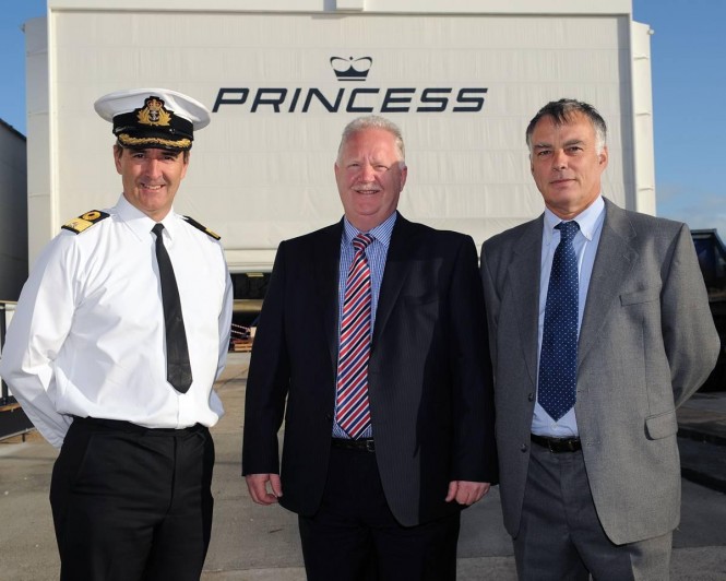 LtoR Cdre Steve Dearden, Chris Gates Princess Yachts MD, Tim Baker Def Infrastructure Org