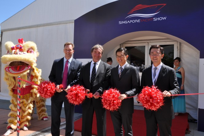 Singapore Yacht Show 2012 Opening Ceremony - Ribbon Cutting — Yacht