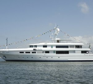 Lloyd's Register's survey for CODECASA 51 Yacht at Rybovich supervised by Codecasa Shipyards 