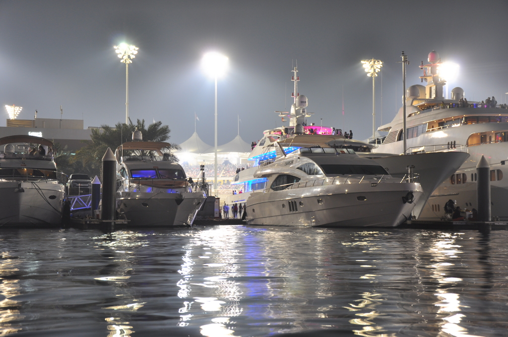 formula 1 abu dhabi yacht