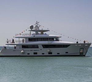 Nauta Air 108 Motor Yacht NARVALO Hits Water at Cantiere Delle Marche