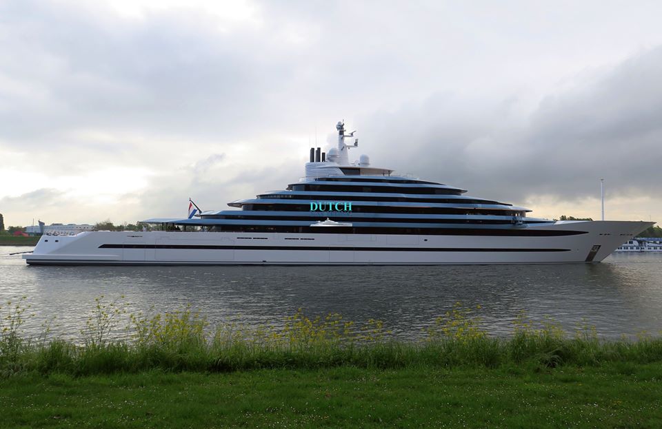 Яхта Mega Yacht Centauro 110m