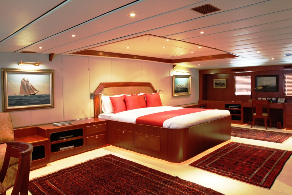 northern star yacht interior