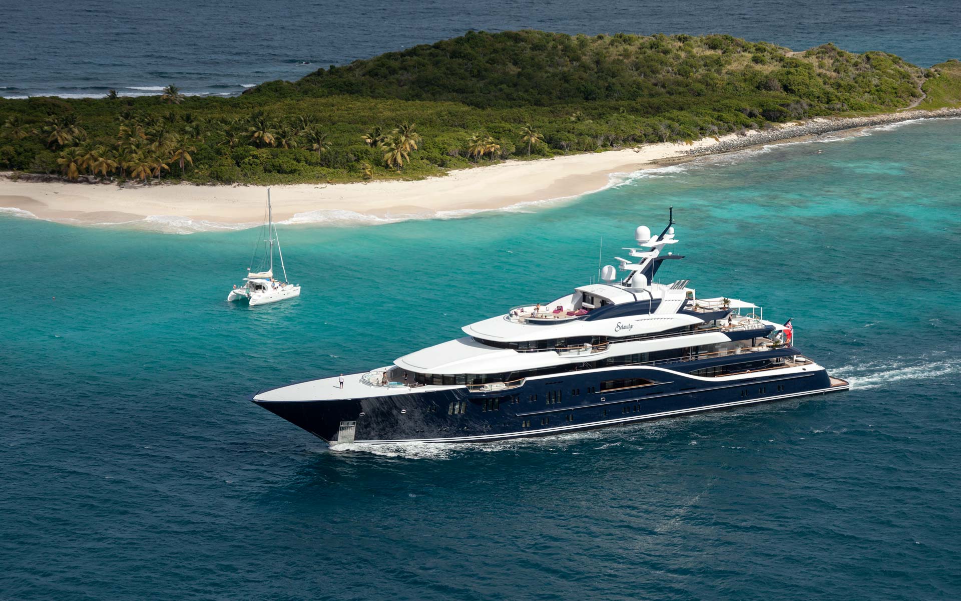 yacht-solandge-caribbean-yacht-charter-superyacht-news