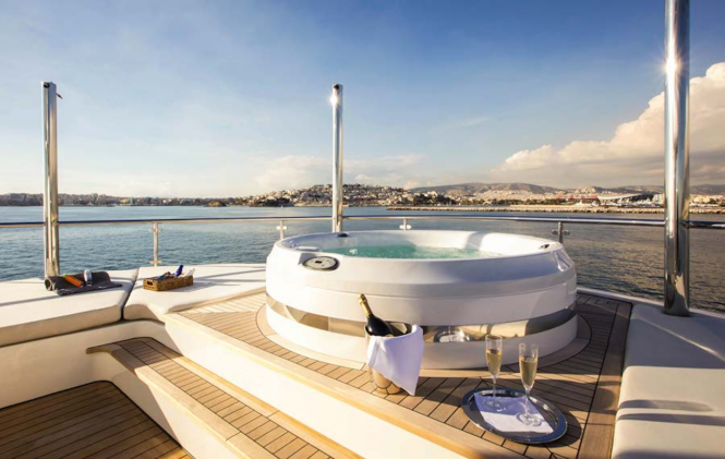 Fabulous Jacuzzi Hot Tub On Board — Yacht Charter And Superyacht News