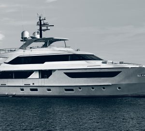 38m Sanlorenzo motor yacht NAMASTE joins charter market in Greece