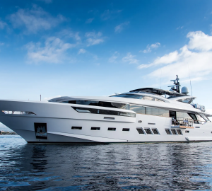 34m luxury yacht SOULMATE refitted ready for the 2023 Mediterranean charter season