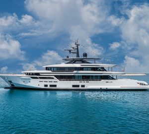 Superyacht ASANTE launched – as the first aluminium Custom Line 50