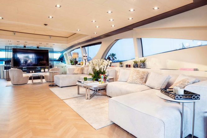 MRS GREY yacht interior