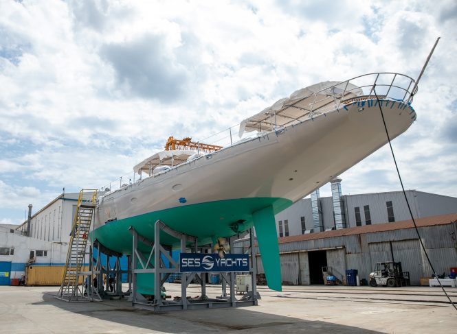 Superyacht LINNEA AURORA launching - photo from Net Videography