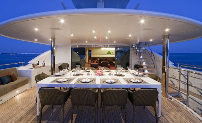 Aft deck al fresco dining area