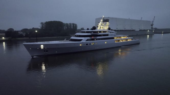 Lurssen mega yacht ALIBABA - Photo DrDuu