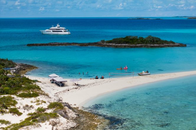 Luxury yacht CROSSED SABRE in the Caribbean