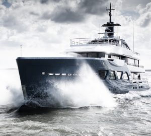 luxusyacht samar