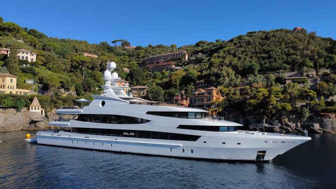 Superyacht LUCKY LADY in Portofino Italy