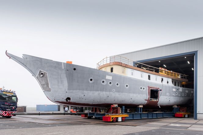 ATLANTIDE during her rebuild | Tom van Oossanen