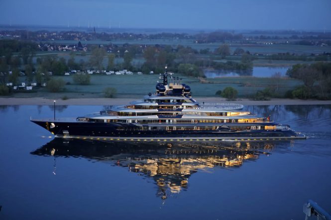 Superyacht LUMINANCE ©Lurssen