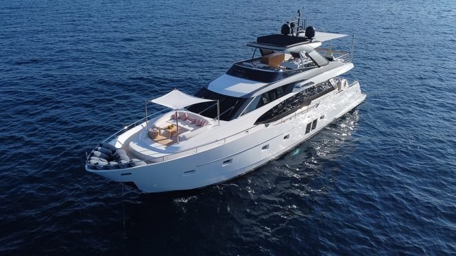 Luxury yacht ALEXANDER M