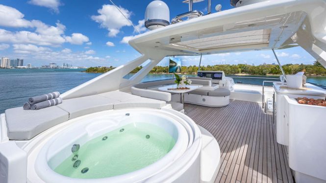 Sun deck jacuzzi