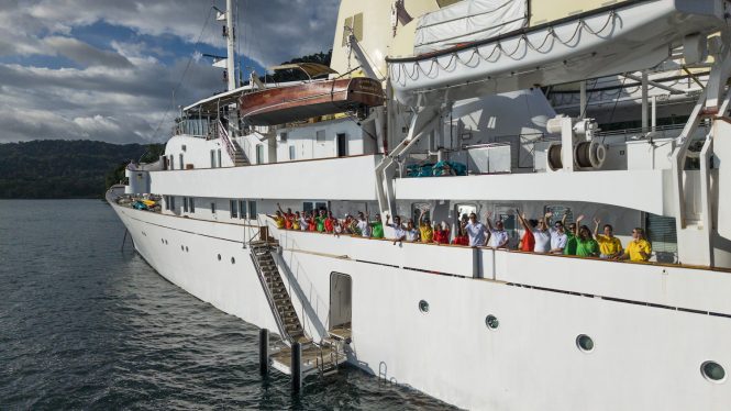 Team of international yacht charter brokers attending the trip in Costa Rica hosted by the yacht CHRISTINA O