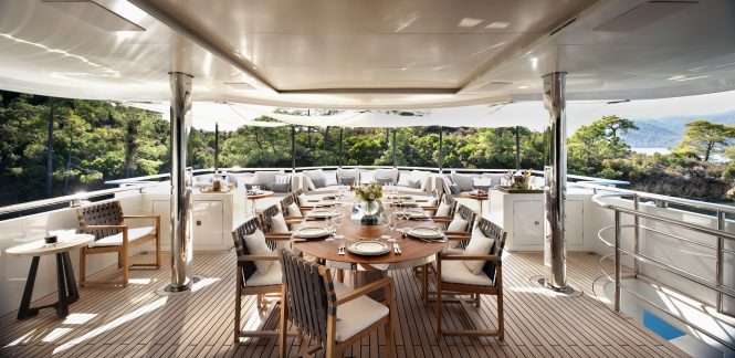 Deck dining on board ORIENT STAR