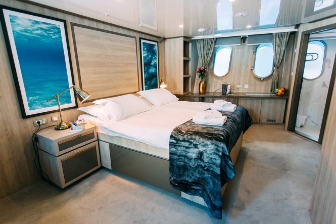 Guest suite on board AGAPE ROSE